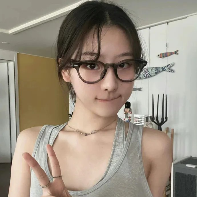 潜藏敌影